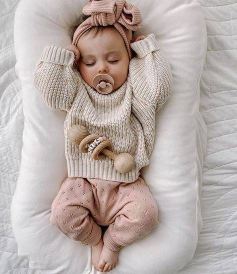 Garde d'enfants H/F temps plein à Bordeaux pour deux bébés de 4 et 8 mois